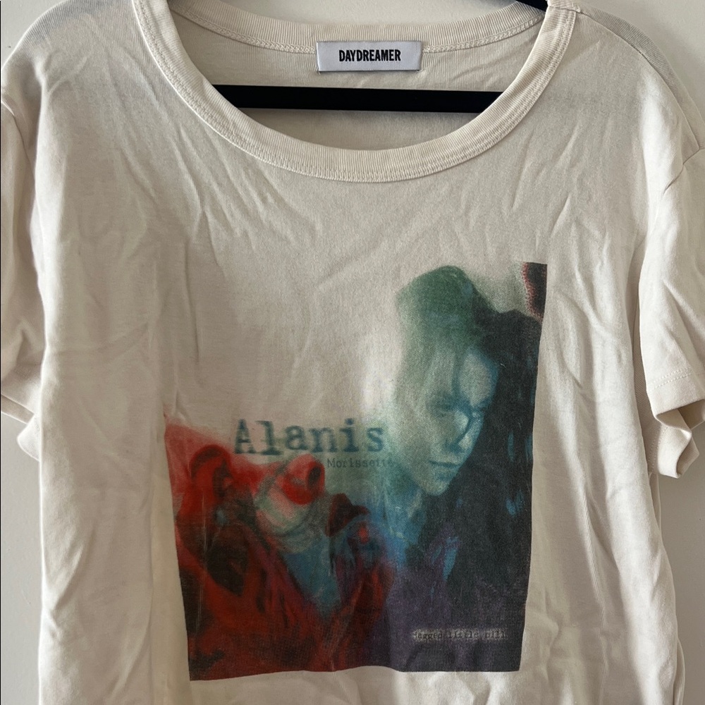 Daydreamer Cream Women’s Alanis Morissette Graphic Tee
